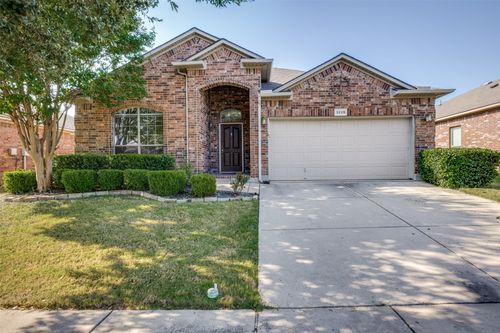 3225 Buckthorn Ln, Argyle, TX, 76226-2471 | Card Image