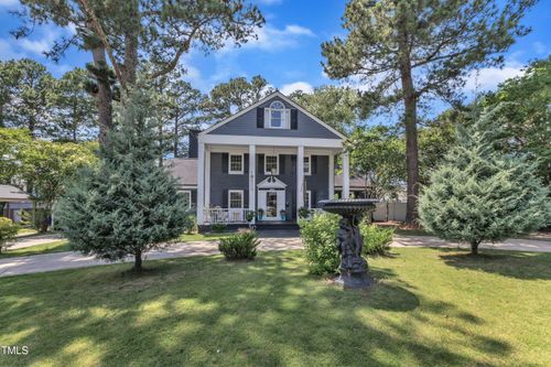 300 S Pine St, Benson, NC, 27504-1620 | Card Image