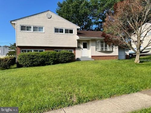 15 N Avon Dr, CLAYMONT, DE, 19703-1501 | Card Image