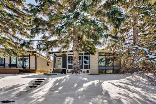 1515 24 Ave Nw, Calgary, AB, T2M1Y5 | Card Image