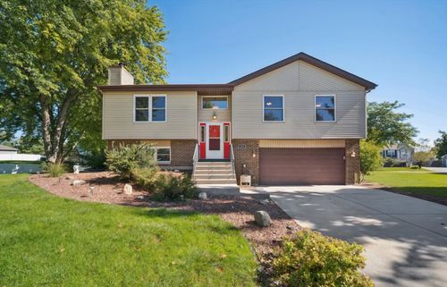 1185 S Appletree Ln, Bartlett, IL, 60103-5869 | Card Image