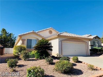 43 Pangloss Street, House other with 3 bedrooms, 2 bathrooms and null parking in Henderson NV | Image 1