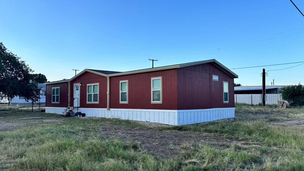 Residential in Goldsmith 4