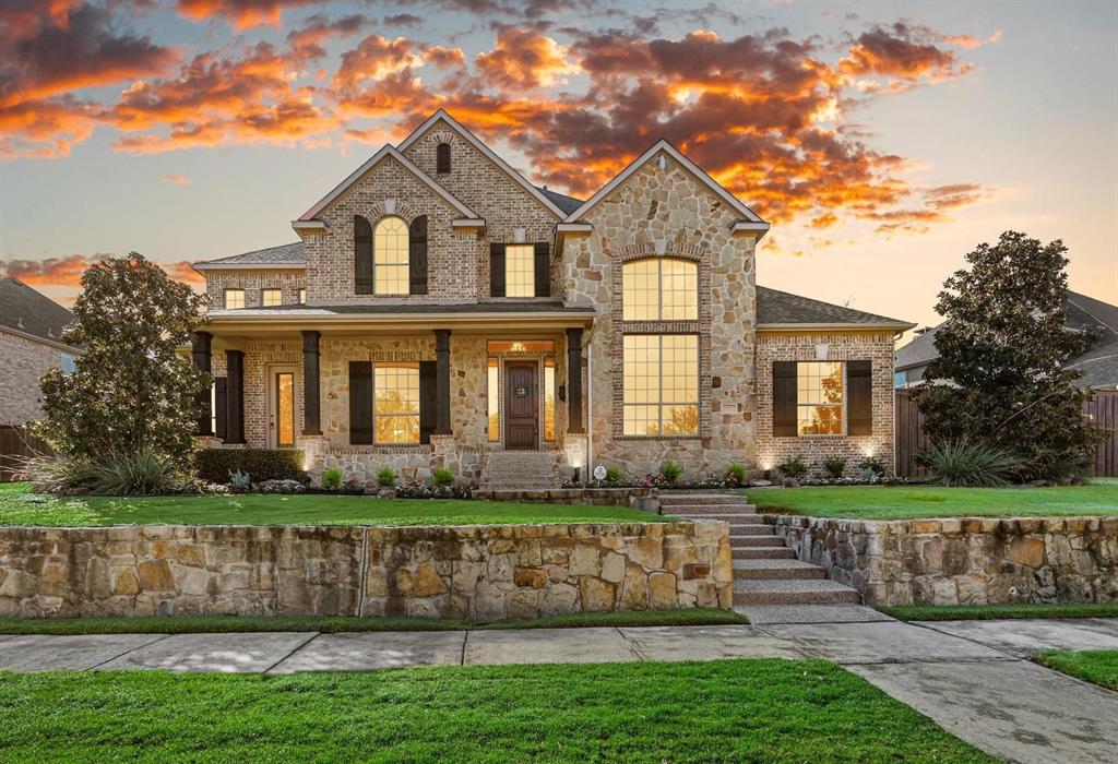 Lady Cornwall Dr, Lewisville, TX 75056
