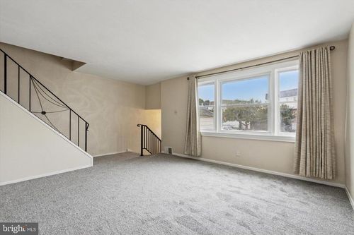 3627 N Hereford Ln, PHILADELPHIA, PA, 19114-1908 | Card Image
