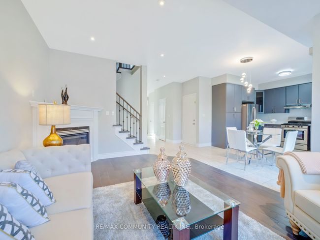 31 Clover St, House other with 4 bedrooms, 4 bathrooms and 2 parking in Markham ON | Image 12