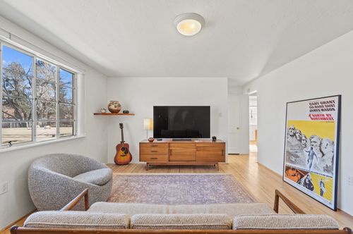 11-530 Garcia St, Santa Fe, NM, 87505-2869 | Card Image