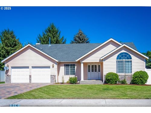 214 Sw Meadow Lakes Dr, Prineville, OR, 97754-1400 | Card Image