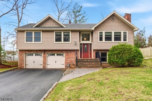 5 William Dr, Rockaway Boro, NJ, 07866-3304 | Card Image