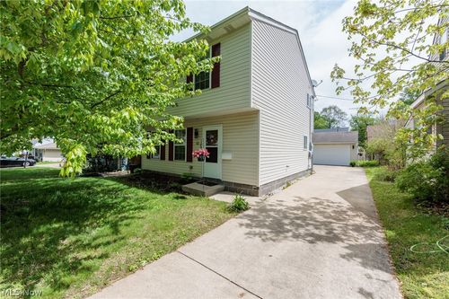671 Tioga Trl, Willoughby, OH, 44094-7226 | Card Image