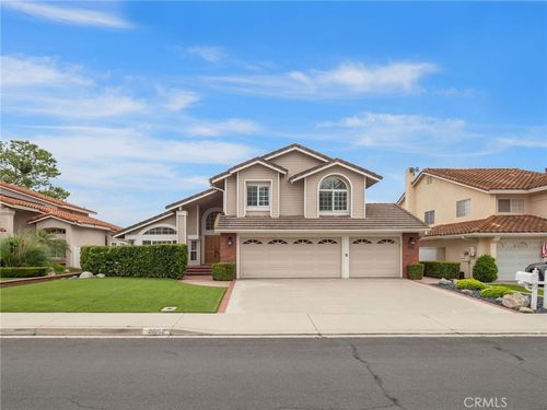 21052 Kensington Ln, Lake Forest, CA, 92630-5840 | Card Image