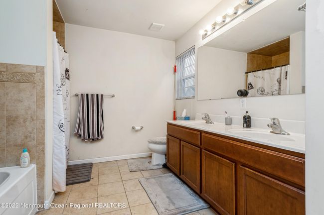 241 3 Rd Ave, House other with 4 bedrooms, 3 bathrooms and null parking in Berkeley NJ | Image 22