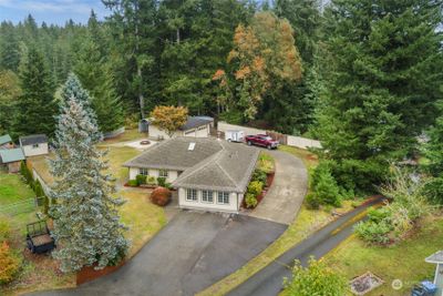 5834 Rim View Court Nw, House other with 3 bedrooms, 2 bathrooms and 2 parking in Bremerton WA | Image 2