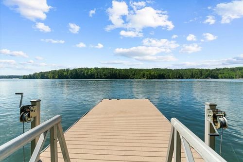 5008 Dianne Dr Se, Acworth, GA, 30102 | Card Image