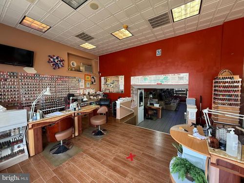 7055 Frankford Ave, Philadelphia, PA, 19135-1605 | Card Image