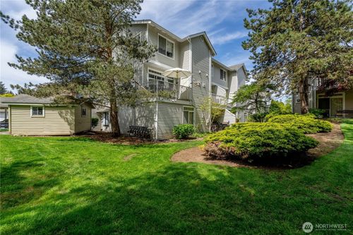 j202-5400 Harbour Pointe Blvd, Mukilteo, WA, 98275-5168 | Card Image