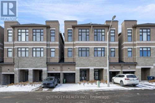 20 Tarmola Park Crt, Toronto, ON, M9L0A6 | Card Image