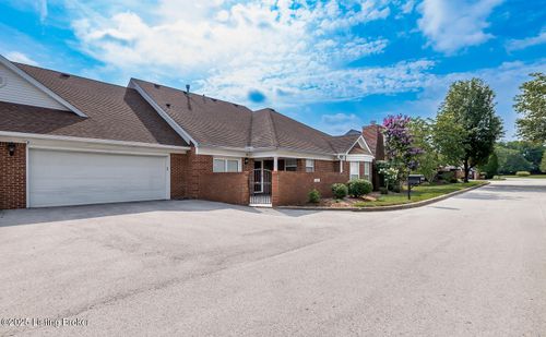 423 Eastgate Village Wynde, Louisville, KY, 40223-4770 | Card Image