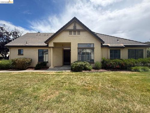 7693 Galloway Dr, San Jose, CA, 95135-2124 | Card Image