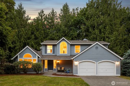 2735 233rd Pl Ne, Sammamish, WA, 98074-5411 | Card Image
