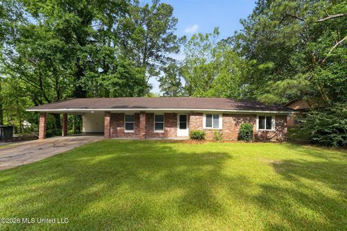 3045 Suncrest Drive, Jackson, MS, 39212 | Card Image