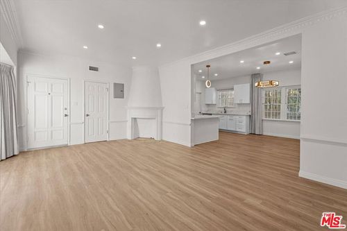 9687 W Olympic Blvd, Beverly Hills, CA, 90212-3751 | Card Image