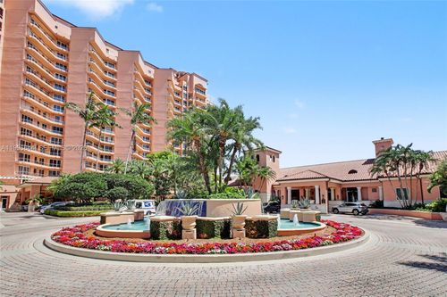3g-60 Edgewater Dr, Coral Gables, FL, 33133-6971 | Card Image