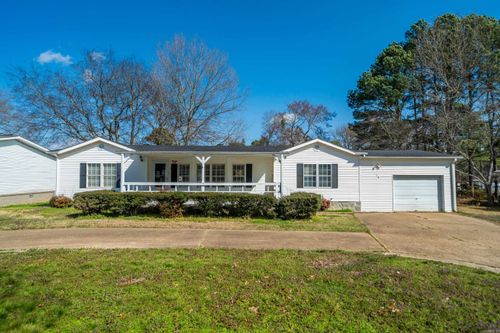 129 Century Cir, Hot Springs, AR, 71913-9679 | Card Image
