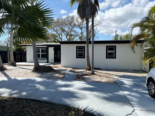 3934 Huntington St Ne, ST PETERSBURG, FL, 33703-6040 | Card Image