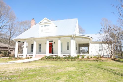 100 Old Orchard Rd, Gluckstadt, MS, 39110-4713 | Card Image