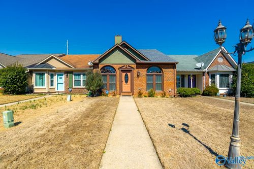 410 Autumnwood Dr Sw, Decatur, AL, 35601-5600 | Card Image