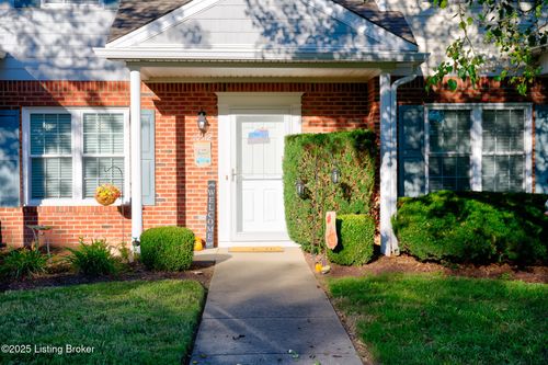 10512 Clayton Allen Blvd, Louisville, KY, 40229-2456 | Card Image