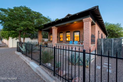 34 W Kennedy Street, Tucson, AZ, 85701 | Card Image