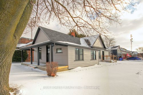 22 Cross St, Chatham, ON, N7M1K5 | Card Image