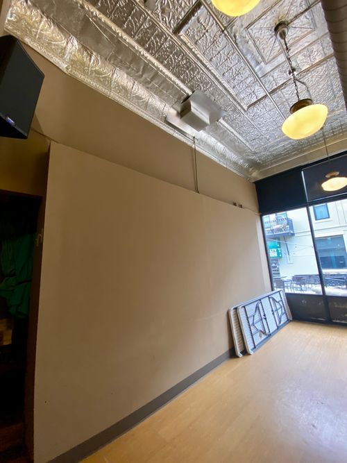 6 E Taylor St, Champaign, IL, 61820-4025 | Card Image