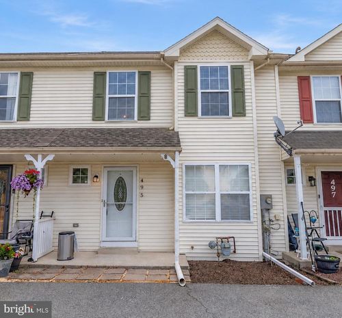 495 Hoch Rd, BLANDON, PA, 19510-9415 | Card Image