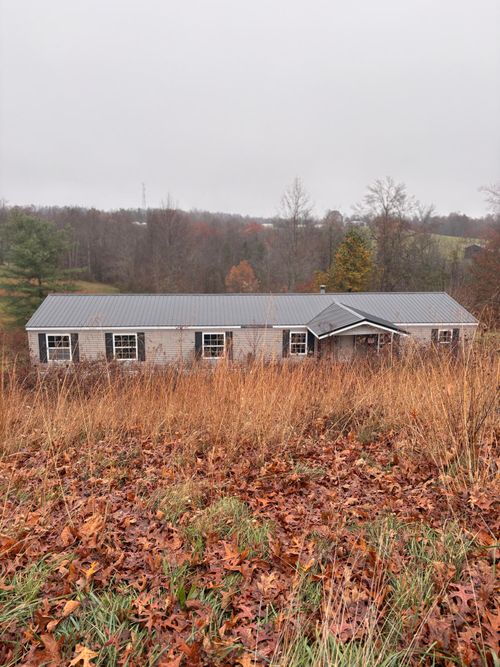 64 Becky Jane Rd, Frenchburg, KY, 40322-8487 | Card Image