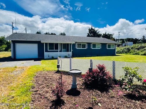 303 S Roosevelt Dr, Gearhart, OR, 97138-6743 | Card Image
