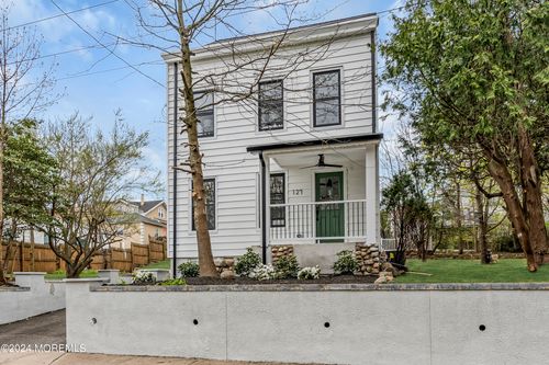 127 Dewey Ave, Totowa, NJ, 07512-2572 | Card Image