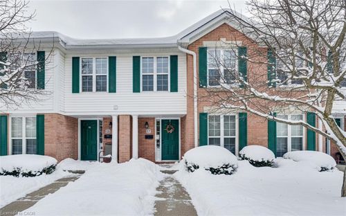 17-465 Woolwich St, Waterloo, ON, N2K3S4 | Card Image