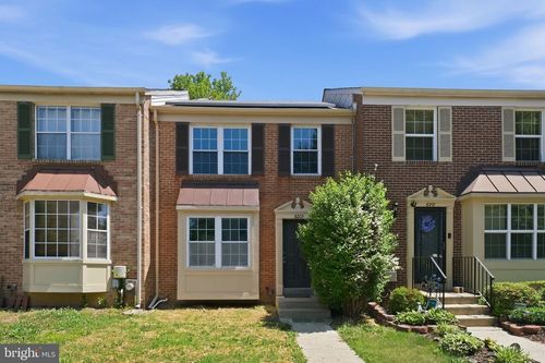 8209 Londonderry Ct, LAUREL, MD, 20707-5625 | Card Image