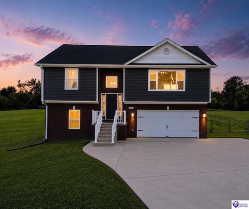 580 House Ln, Elizabethtown, KY, 42701-6734 | Card Image