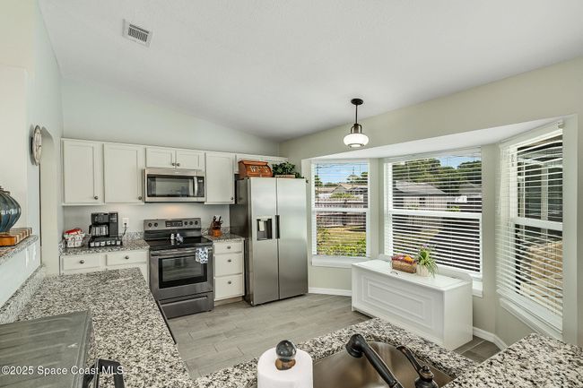 1005 Dallam Ave Nw, House other with 3 bedrooms, 2 bathrooms and null parking in Palm Bay FL | Image 24
