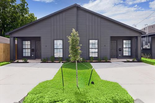 7914 Bowen St, Houston, TX, 77051-1676 | Card Image