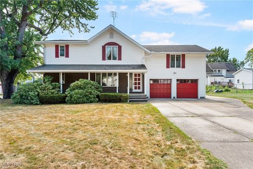 490 Stevenson Ave, Akron, OH, 44312-2651 | Card Image