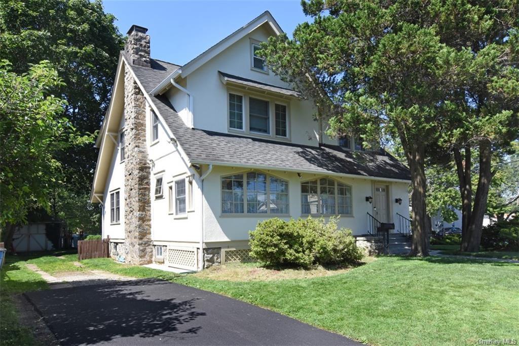 Beaufort Pl, New Rochelle, NY 10801