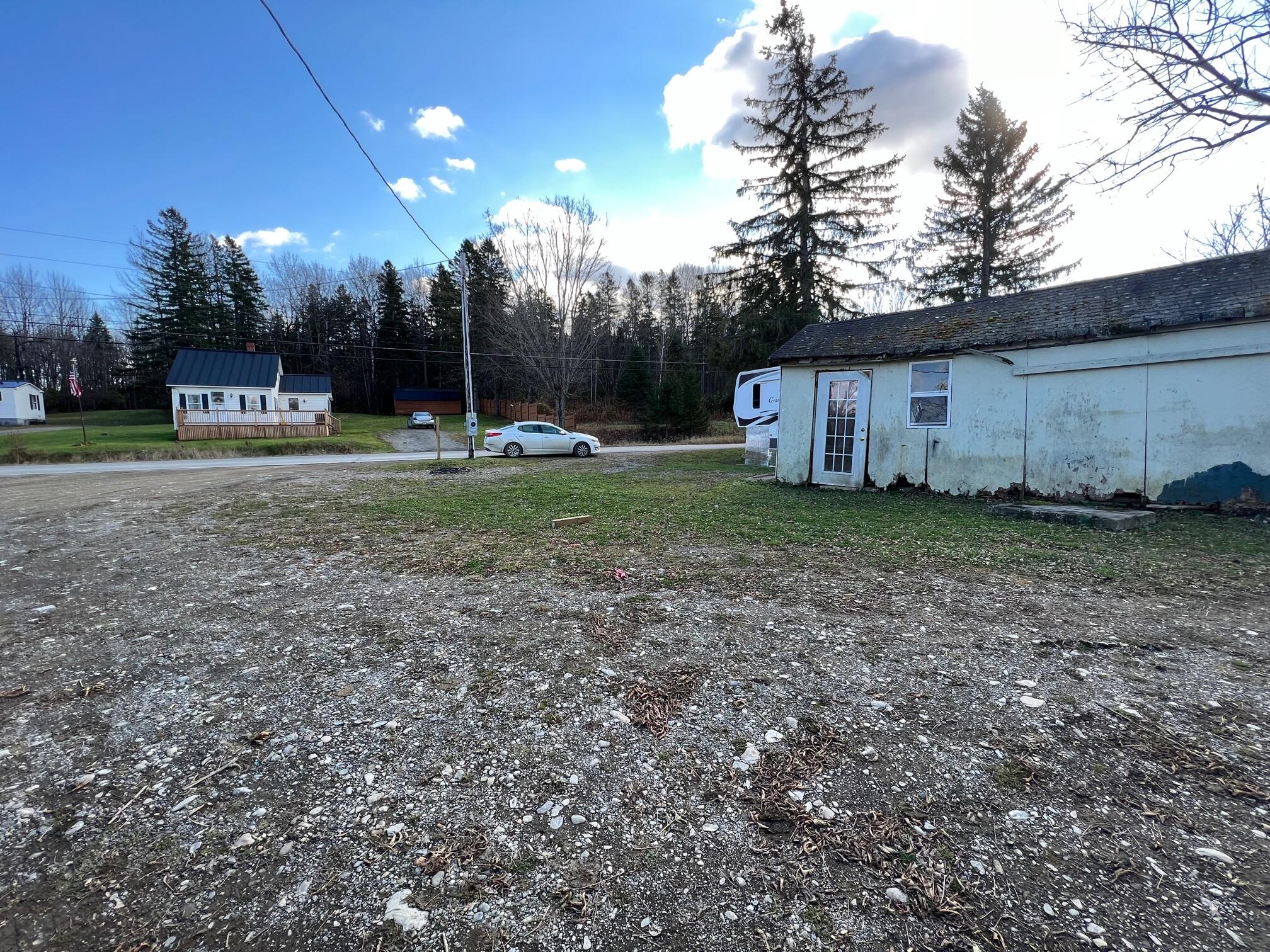 Foxcroft Rd, Houlton, ME 04730