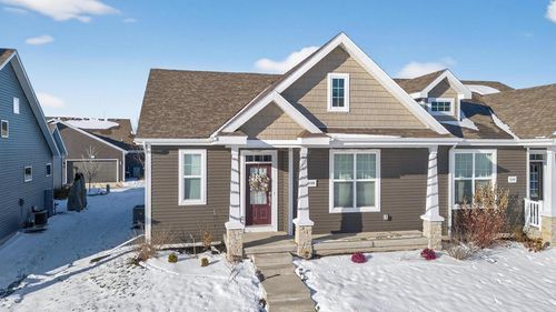 2186 Rosenberg Ln, SUN PRAIRIE, WI, 53590-8910 | Card Image