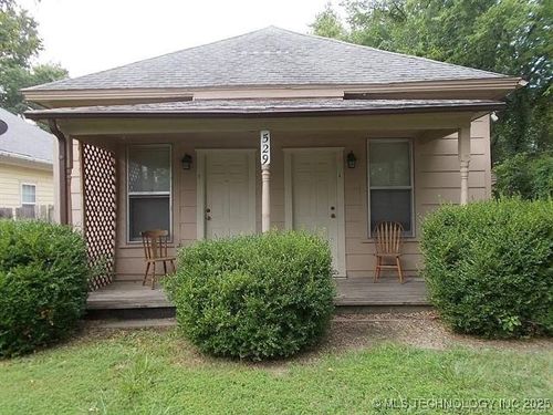 b-529 E 6th St, Claremore, OK, 74017-7601 | Card Image