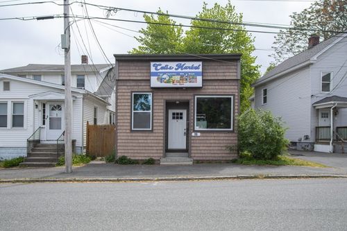 10 Taylor St, Chicopee, MA, 01020-2731 | Card Image